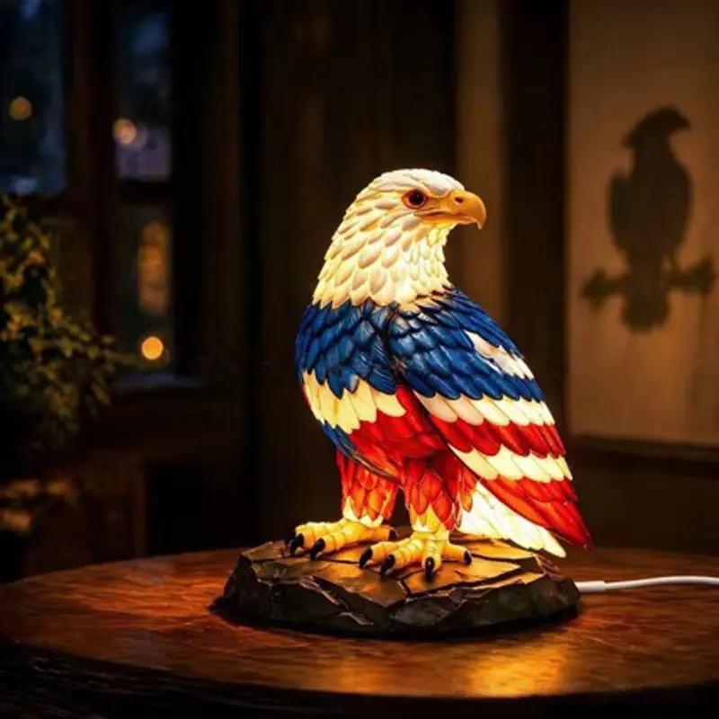 Eagle-Shaped Patriotic American Flag Lamp, 1776-2026 Commemorative USA Realistic Bird Statue Desk Lamp, For Home & Office Decor