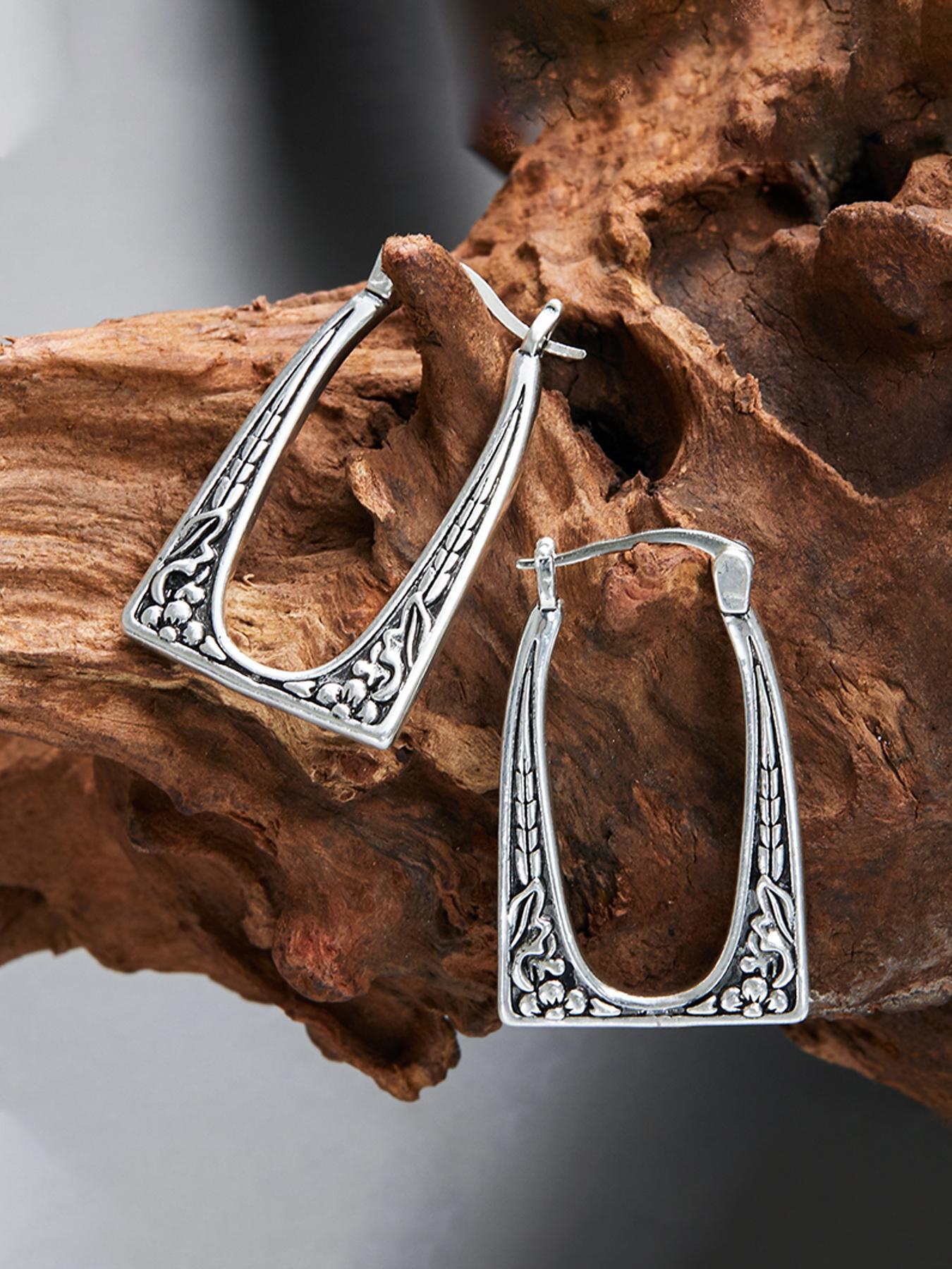 Vintage Texture Metal Design Hoop Earrings, 2024 New Style Boho Style Bohemian Fashion Jewelry for Women Girlfriend Gifts, Classic Fashion Accessories for Daily Wear