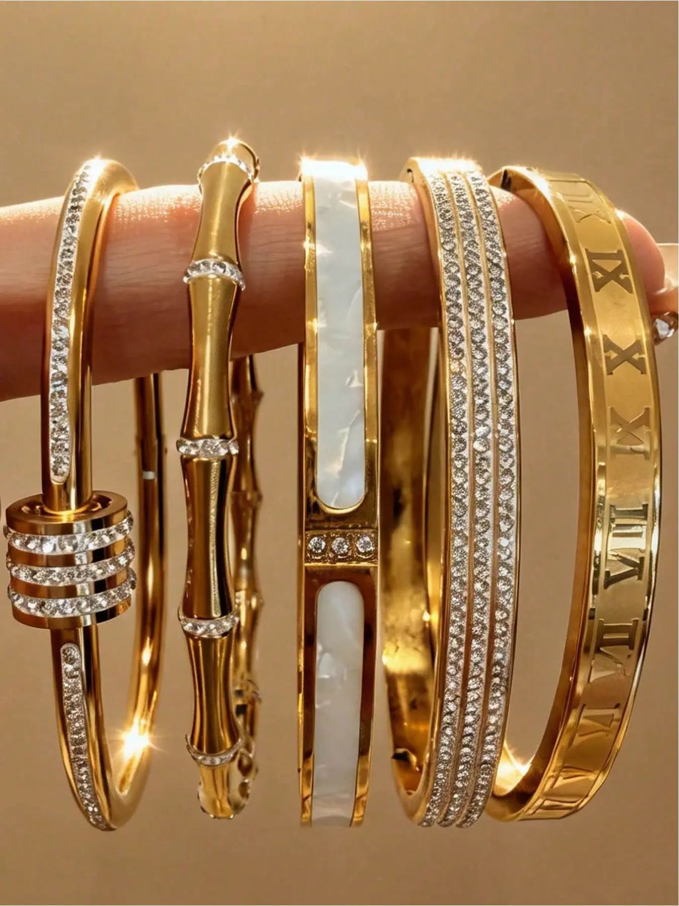 5pcs/Set Minimalist Elegant Luxury Sparkling Star Bangle Bracelet, Titanium Steel Bracelet For Women, Layered Bracelet Set