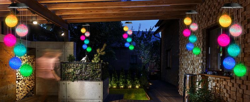 Solar-powered outdoor LED color-changing spherical wind chime light, 6-LED waterproof decorative hanging lamp, a perfect gift for women and children, suitable for porches, patios, windows, and balconies. Solar-powered outdoor LED color-changing spherical wind chime light, 6-LED waterproof decorative hanging lamp, a perfect gift for women and children, suitable for porches, patios, windows, and balconies.
