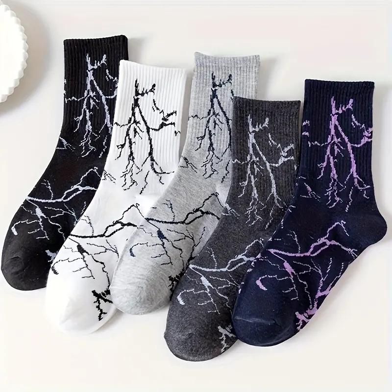 Unisex Lightning Print Crew Sports Socks, Aesthetic Breathable Mid-Calf Sports-Themed Socks for Skateboarding, Running, Daily Streetwear Outfits, Daily Outfit