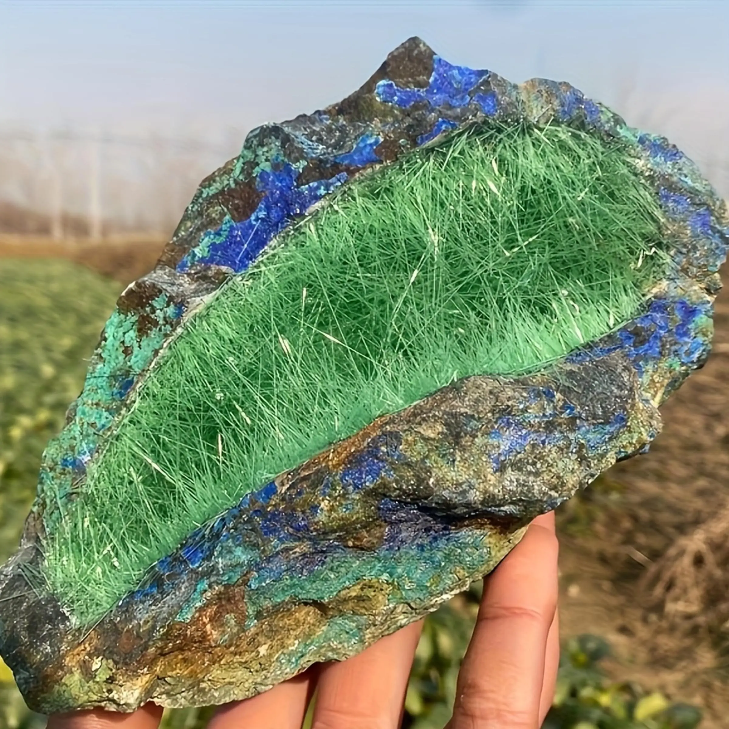 1 Blue Copper Ore Sample Quartz Needle Iron Ore Blue Copper Ore Crystal Cluster Mineral Sample Crystal Gift Perfect Home Collection Decorative Art Unique Crystal Gift Festival Gift