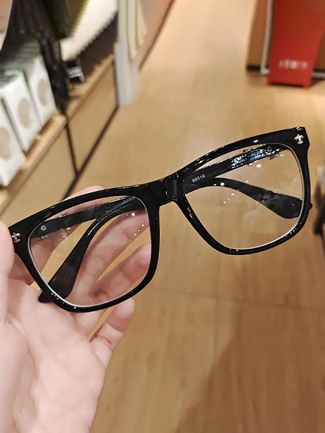 Unisex Vintage Stylish Black Square Frames Eyeglasses, Trendy Lightweight Glasses for Everyday Use, Fashionable Accessories for Outdoor Activities, Lightweight Eyewear