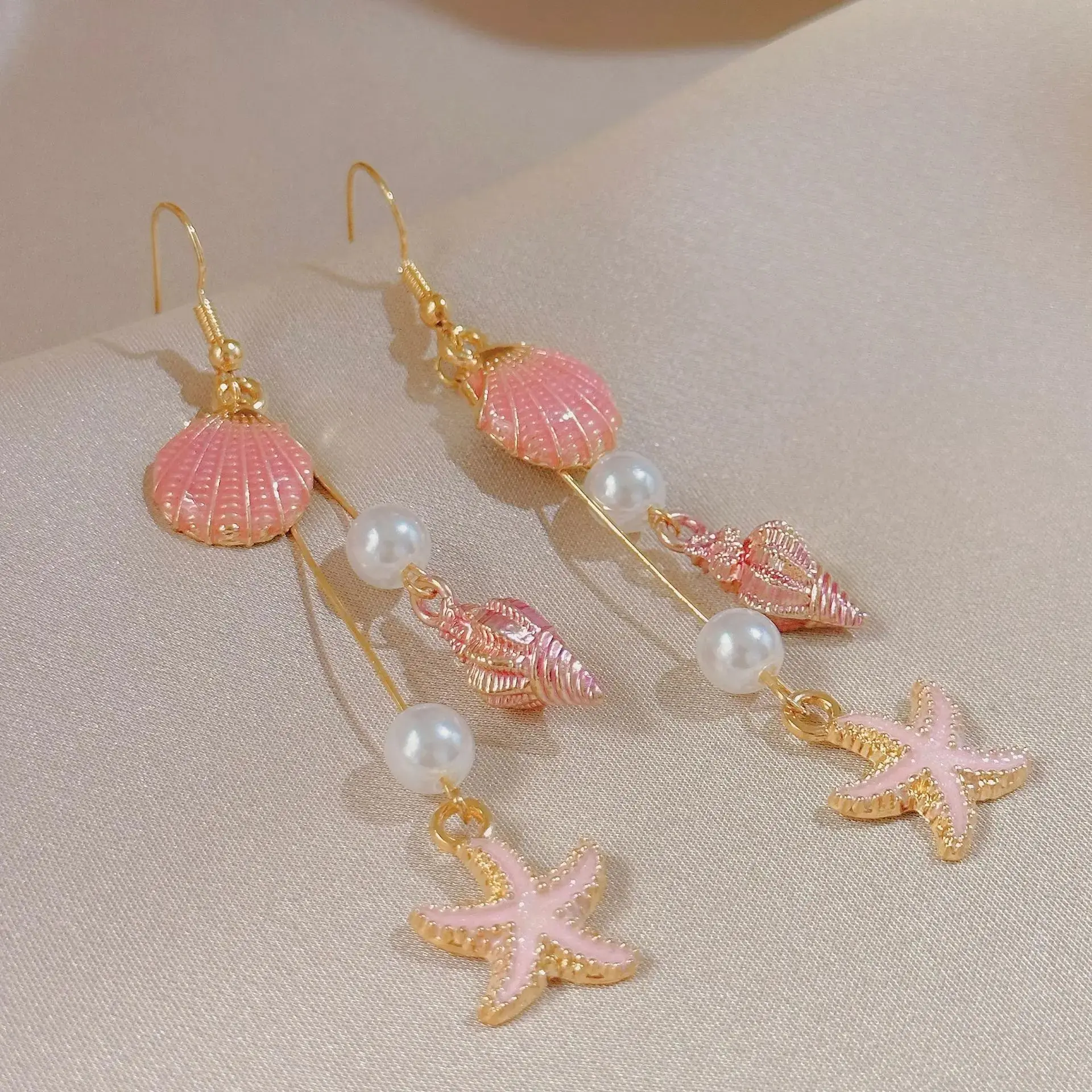 Coastal Starfish Pearl Dangle Earrings for Women, Pink Shell Drop Earrings, Beachcore Summer Jewelry, Lightweight Ocean-Inspired Statement Earrings for Vacation, Cruise, Tropical Party Gifts