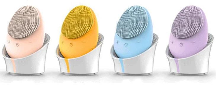 2021 New Arrival Super 3 in 1 Electric Facial Cleaning Brush Device Sonic Wireless Face Cleansing Brush for Home Use