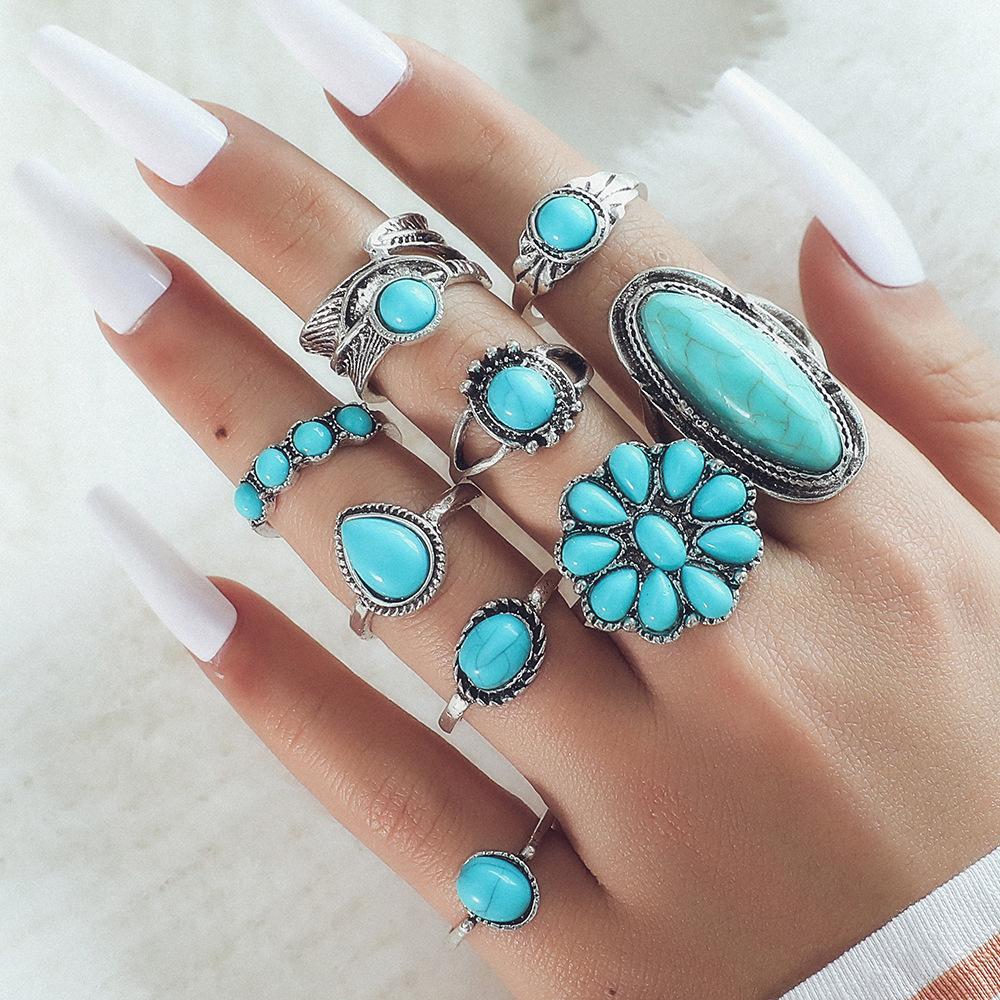 Vintage Boho Turquoise Stackable Ring Set 8Pcs | Ethnic Style Carved Feather Flower Statement Rings | Silver Tone Bohemian Fashion Jewelry for Daily & Festival Wear