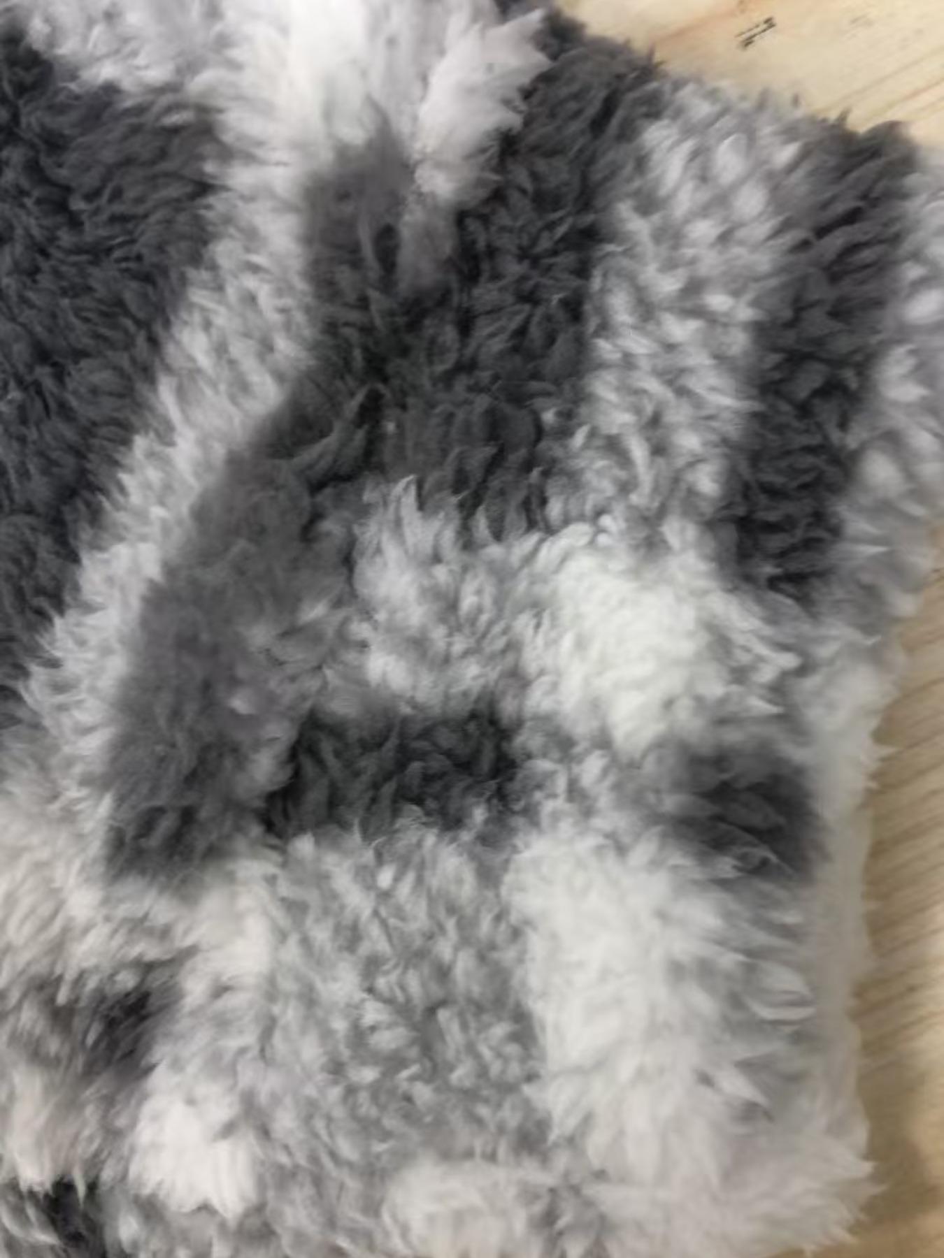 Men's Plaid Print Button Front Drop Shoulder Fuzzy Jacket, Casual Long Sleeve Collared Outerwear for Winter, Men's Clothes for Daily Wear