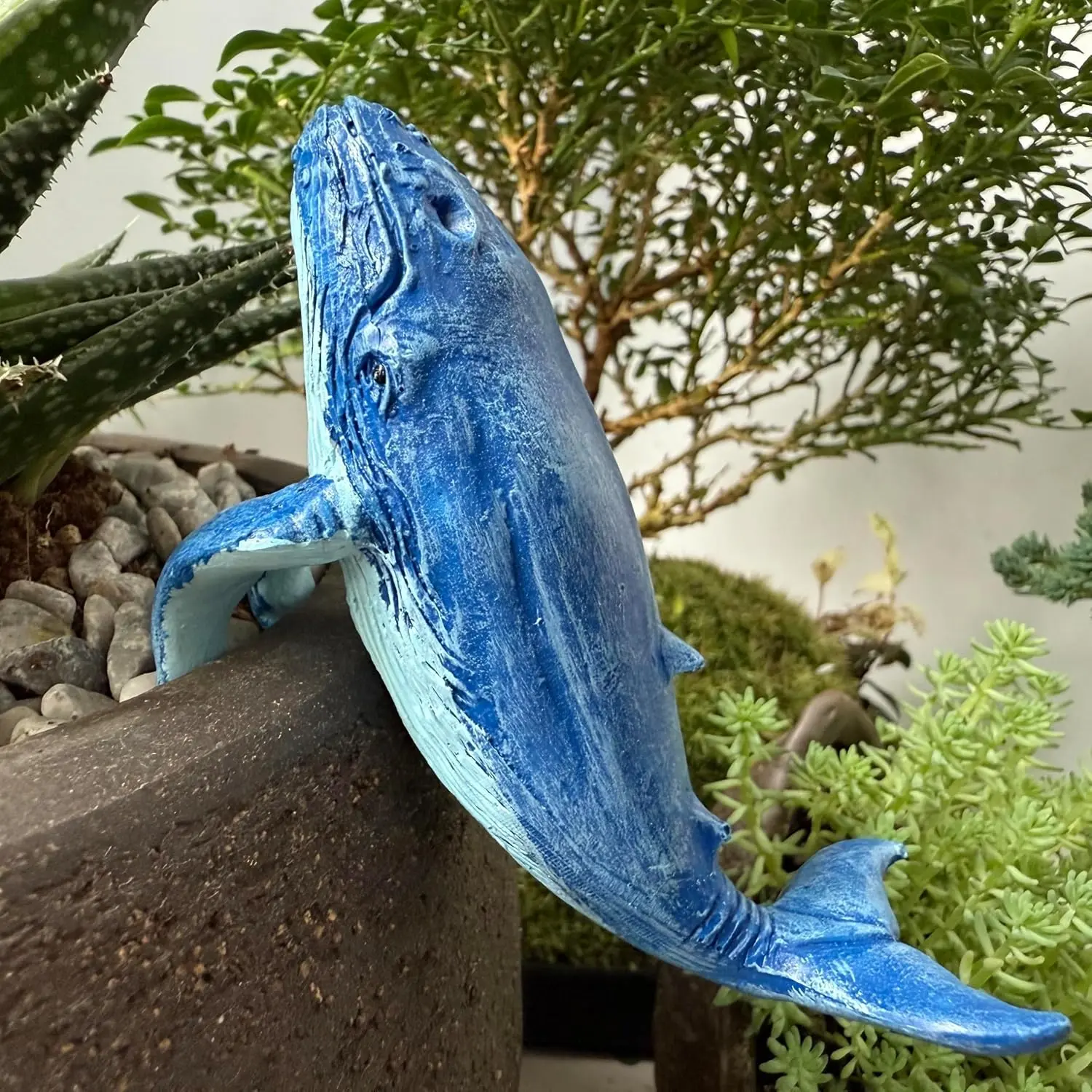Whale Figure  Pot Hanger, Turtle Flower Pot Hugger,  Tortoise Statue, Funny Pot Huggers for Planters, Cute Climbing Tortoise Flower Pot Hugger, Garden Fence Balcony Patio Yard (WHALE)