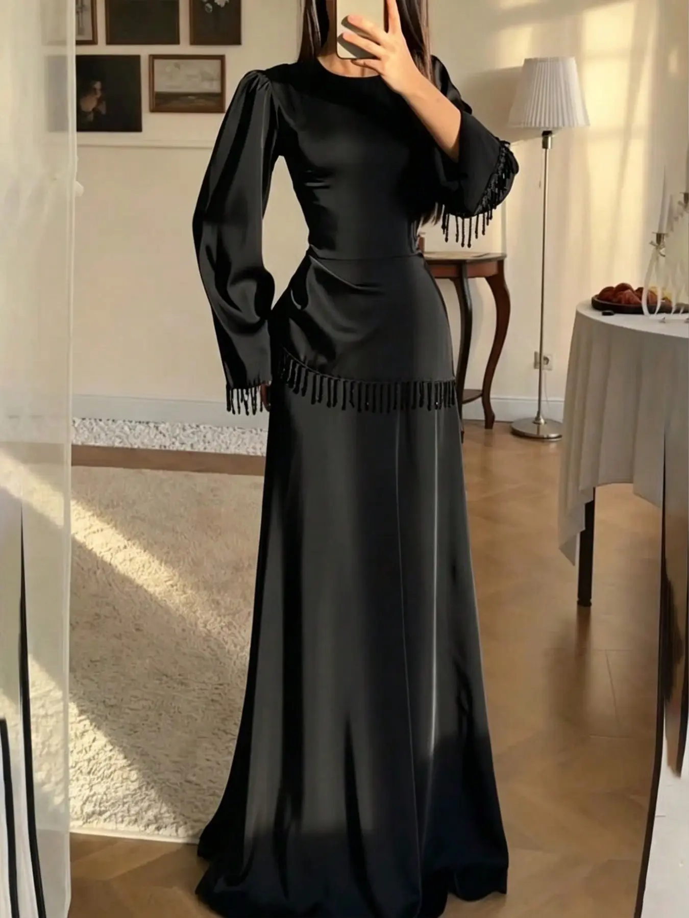 Elegant Women's Long Dress with Fringe Details, Long Sleeve, Slim Fit Design, Bodycon Long Dress, Simple Yet Chic Style, Perfect for Special Occasions