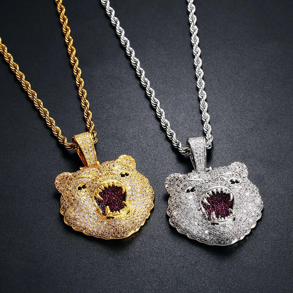 Brand New Roaring Bear Pendant: A Dazzling, Crystal-Encrusted Bear Head Necklace. Featuring a Trendy, Edgy Style Suitable for Both Men and Women—The Ultimate Choice for Hip-Hop Jewelry Enthusiasts.