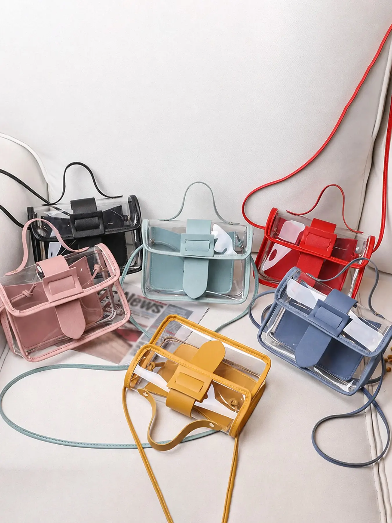 Transparent PVC Crossbody Bag for Women, Fashionable Mini Shoulder Bag, Travel Purse Crossbody, Waterproof, Trendy Colors, Chic Crossbody Bag, Beach Travel Bag, Gift Idea