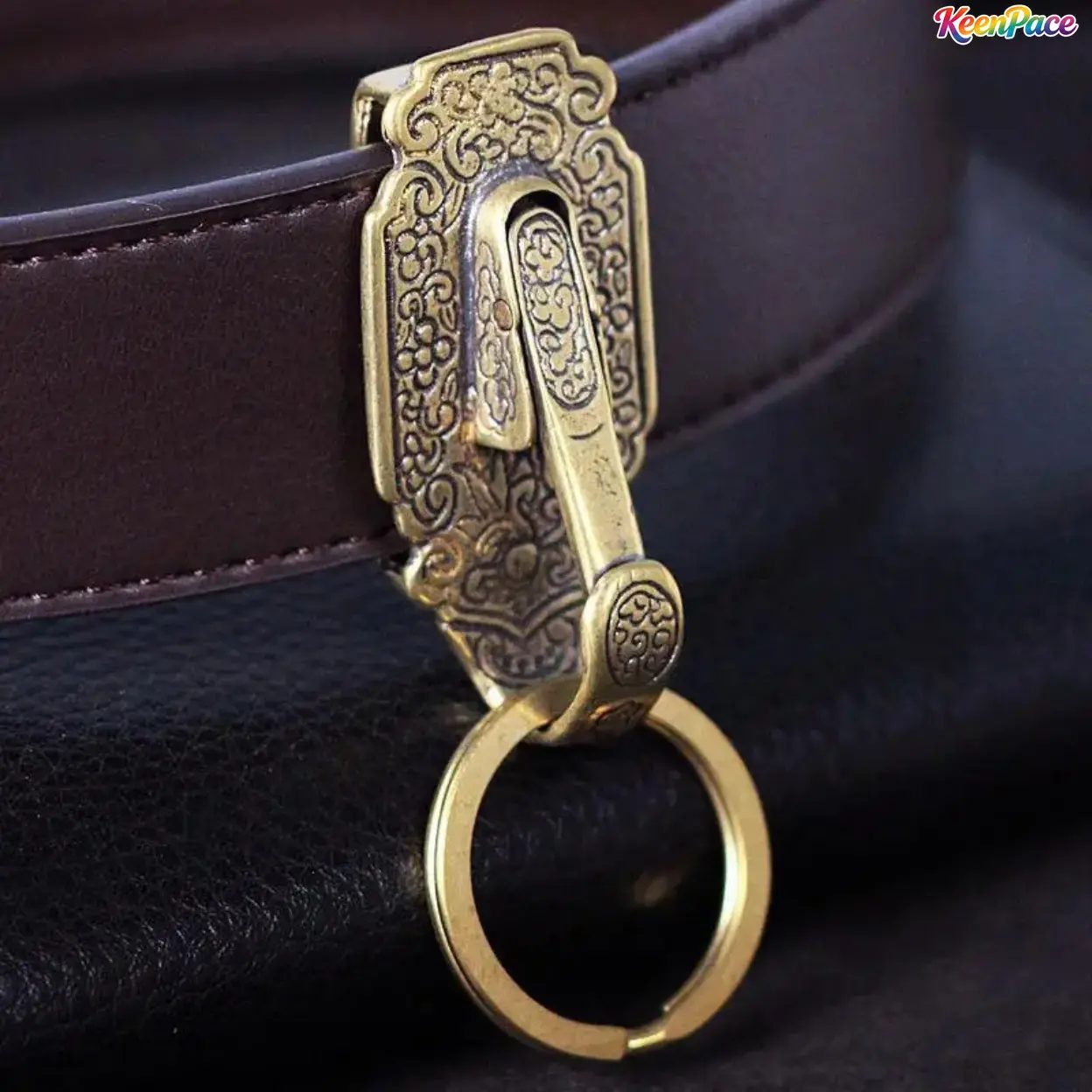 Pure Brass Belt Clip Keychain Buckle, Vintage Sturdy Waist Carry Accessory, Anti-Wear Solid Brass Key Holder, Sentimental Novelty Present Perfect For Men’s Birthday Gifting,father's day gifts,summervibes