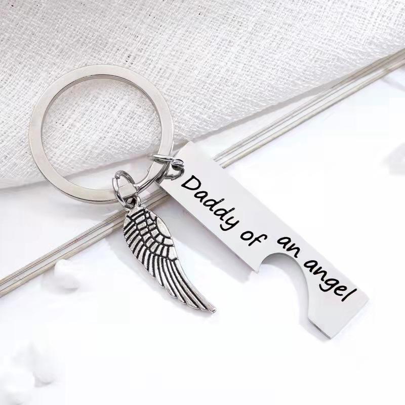 2026 Angel Wings Memorial Keychain Set-“Mommy of an Angel & Daddy of an Angel” Matching Remembrance Keychains, Sympathy Gift for Bereaved Parents