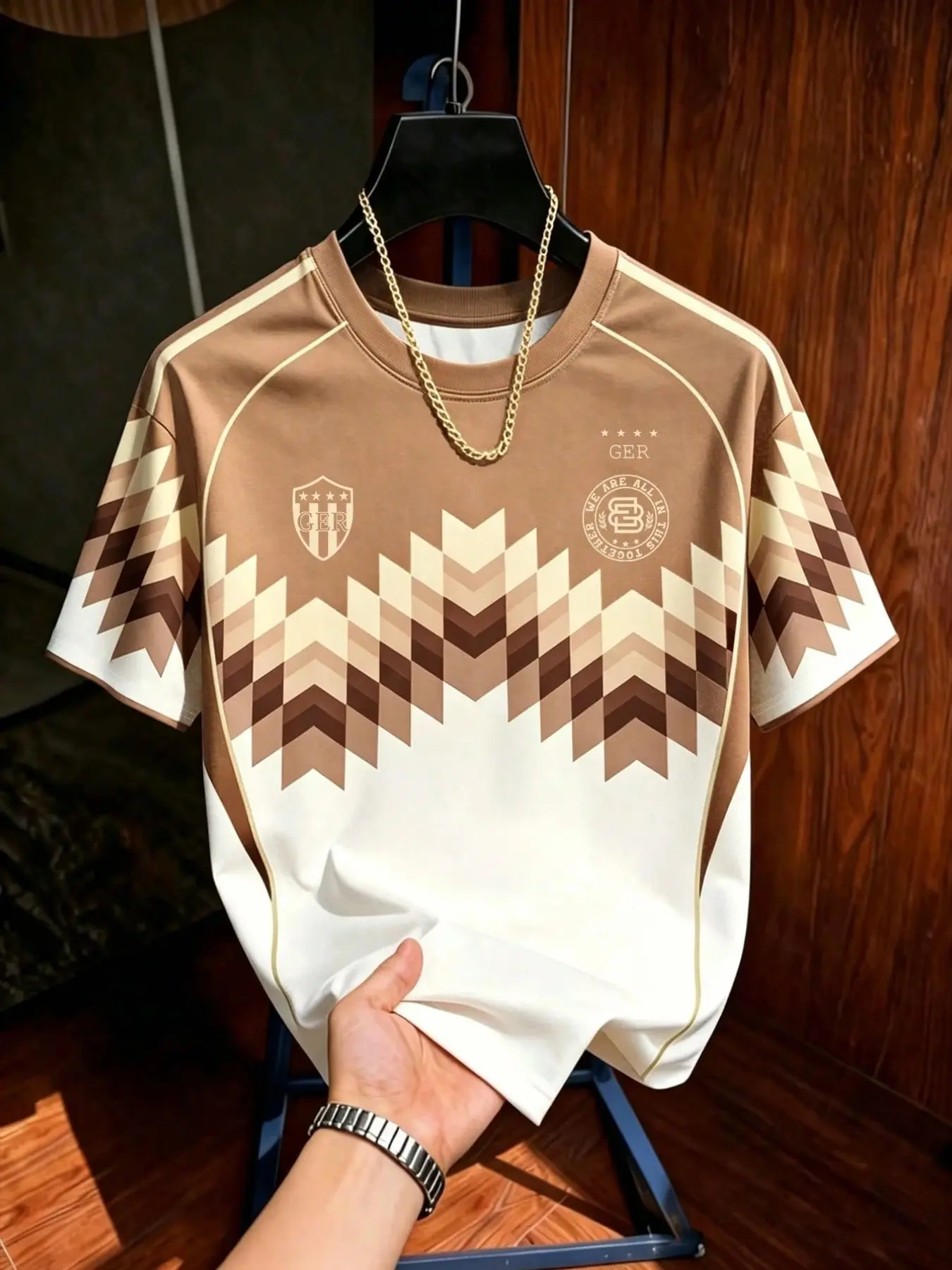 Vintage Ger Badge Arrow Geometric Colorblock Soccer Jersey, Sports Clothing For Summer Multi-Color Round Neck Quick-Dry Loose Casual Sports Short Sleeve Shirt