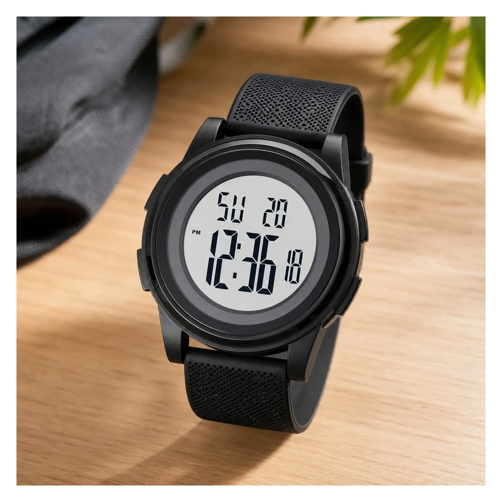 Men's Ultra-Thin Waterproof Digital Sports Watch with Wide-Angle Display and Rubber Strap - Minimalist Wristwatch 1206Gift