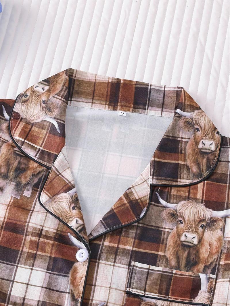 Women's All Over Cow Print Shirt & Elastic Waist Shorts Pyjama Two-piece Set, Casual Comfy Pajama, Casual Comfy Short Sleeve Top & Shorts PJ Set, Ladies Sleepwear for All Seasons, Loungewear