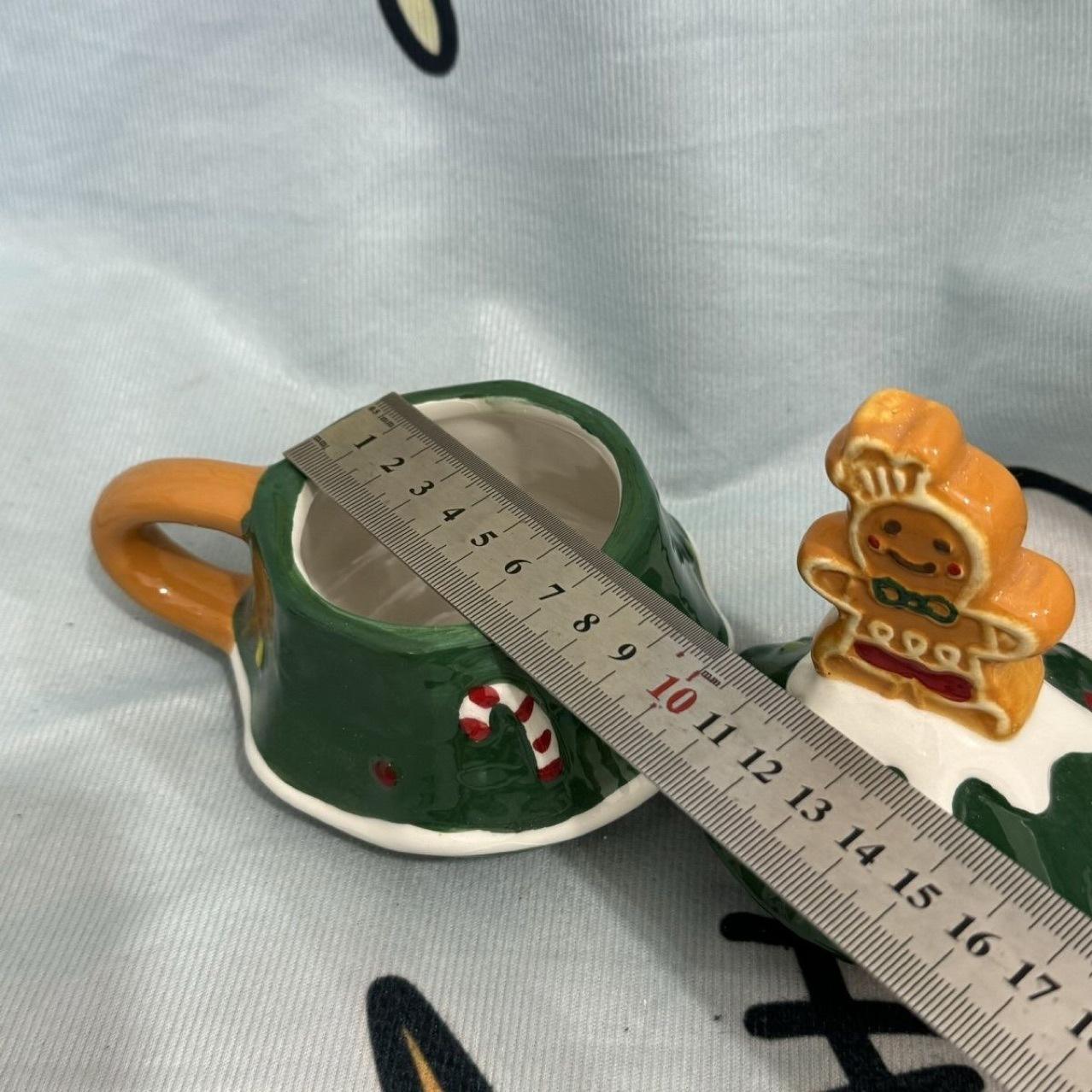 Christmas Gingerbread Man Mug, 3D Cartoon Ceramic Cup, Cute Winter Coffee Mug for Kids & Adults Christmas Gingerbread Man Mug, 3D Cartoon Ceramic Cup, Cute Winter Coffee Mug for Kids & Adults