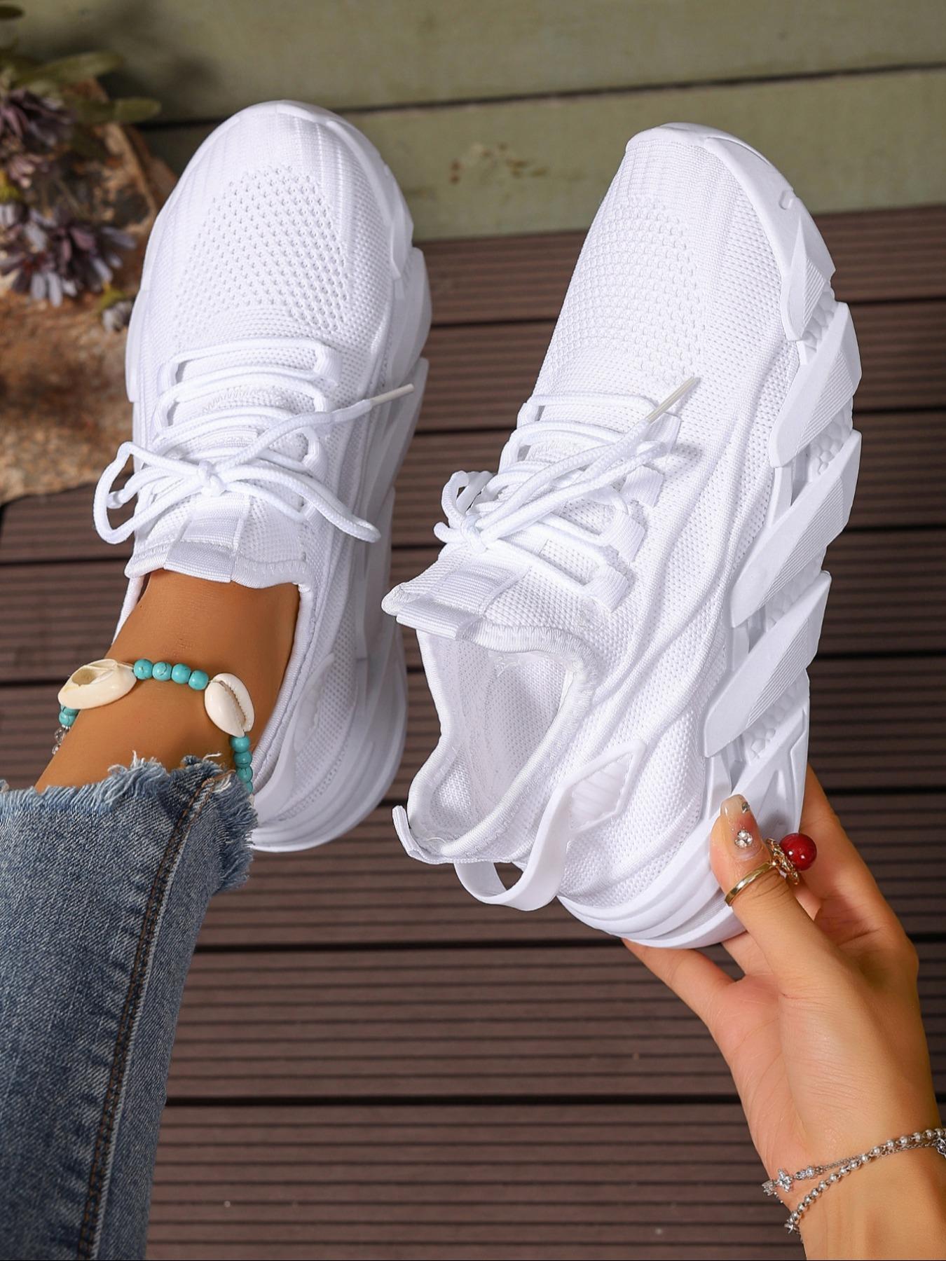 Women's Fashionable Lace Up Low Top Sneakers, 2024 New Style Casual Comfortable Breathable Sports Running Shoes, All-match Basic Shoes for Daily Wear, Athletic Running Shoes, Runner Athletic Shoe, Sporty Running Shoes