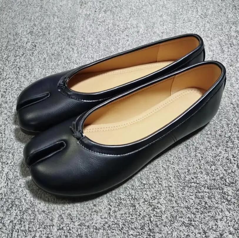 New Soft Leather Split Toe Women Tabi Ballet Flats Spring Autumn Comfortable Walking Lazy Loafers Casual Girls Dance Shoes