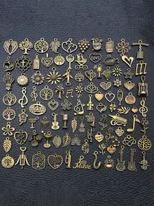 100pcs Mix Bulk Alloy Antique Bronze Assorted Animals Charms Mini Pendant Earring for DIY Vintage Jewelry Making Handmade Bracelet Earrings Necklace Crafts Accessories