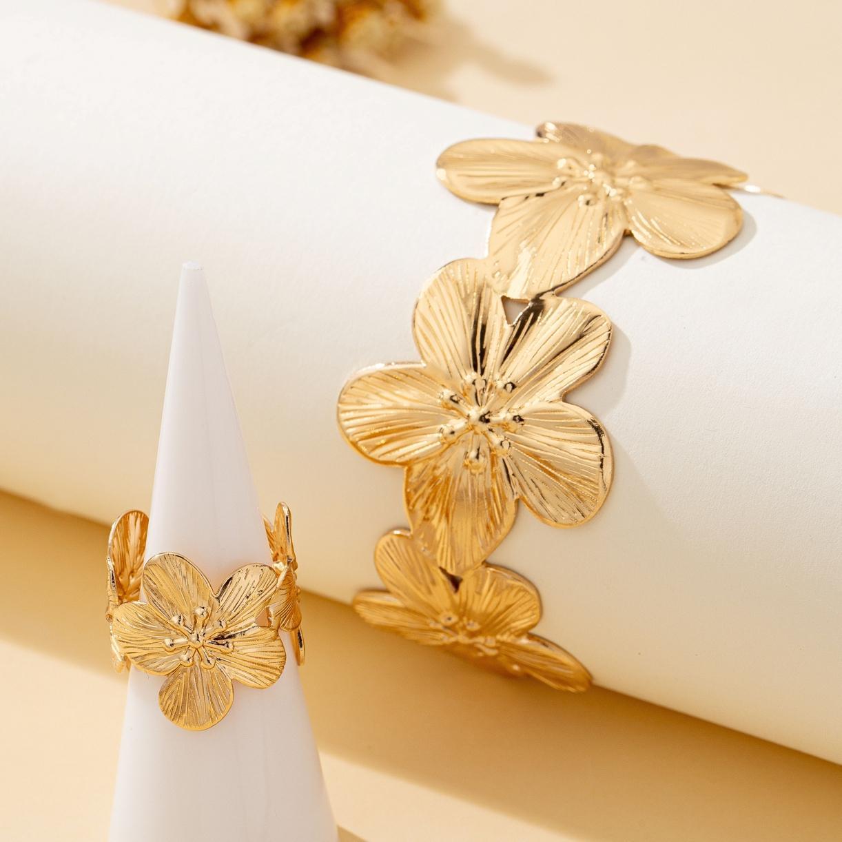 Women's Jewelry Set Bohemian Style Adjustable Open Metal Flower Bracelet and Ring Set Suitable for Daily Wear and Gift-Giving