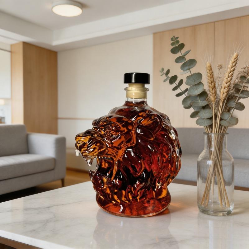 Creative Transparent Glass Lion Head Liquor Bottle Irregular Shape Sealed Wine Bottle Red Wine Bottle Whiskey Vodka Empty Bottle,Unique Home Bar Decor Gift