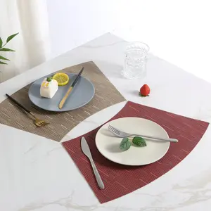 Fan-Shaped Bamboo Pattern PVC Placemat, Waterproof Woven Heat-Resistant Mat for Round Tables
