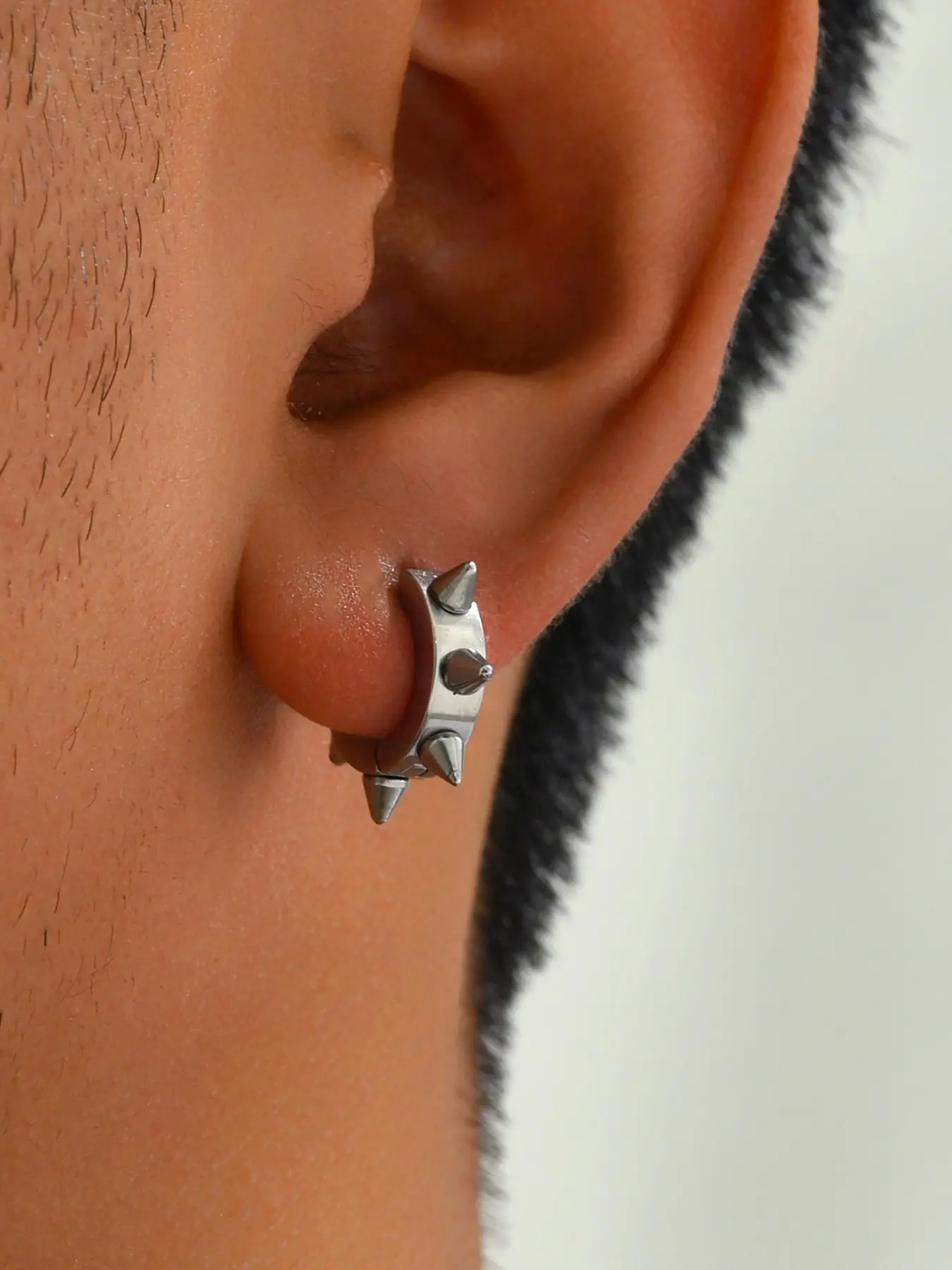 Stainless Steel Punk Gothic Spike Earrings, Unisex Street Style Ear Cuffs, European and American Fashion Jewelry, Unique Accessories