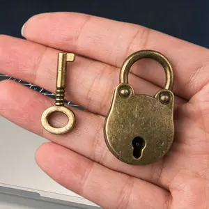2pcs/Set (1pc Lock + 1pc Key) Bronze Metal Mini Lock - Mini Cute Password Padlock - Drawer Lock Head Lock Hardware Door Lock - Student Dormitory Cabinet Small Household Backpack Lock Buckle