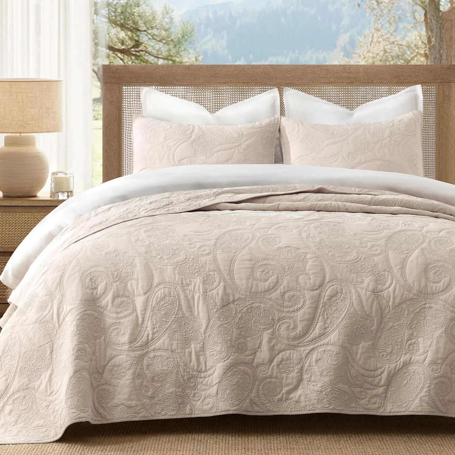 Quilt Set  Size, Paisley Design, Warm Beige | Prewashed Soft Bedspread with 2 Pillow Shams, Lightweight Coverlet for  Seasons, Oeko-TEX Certified, 3 count, 90×96 Inch