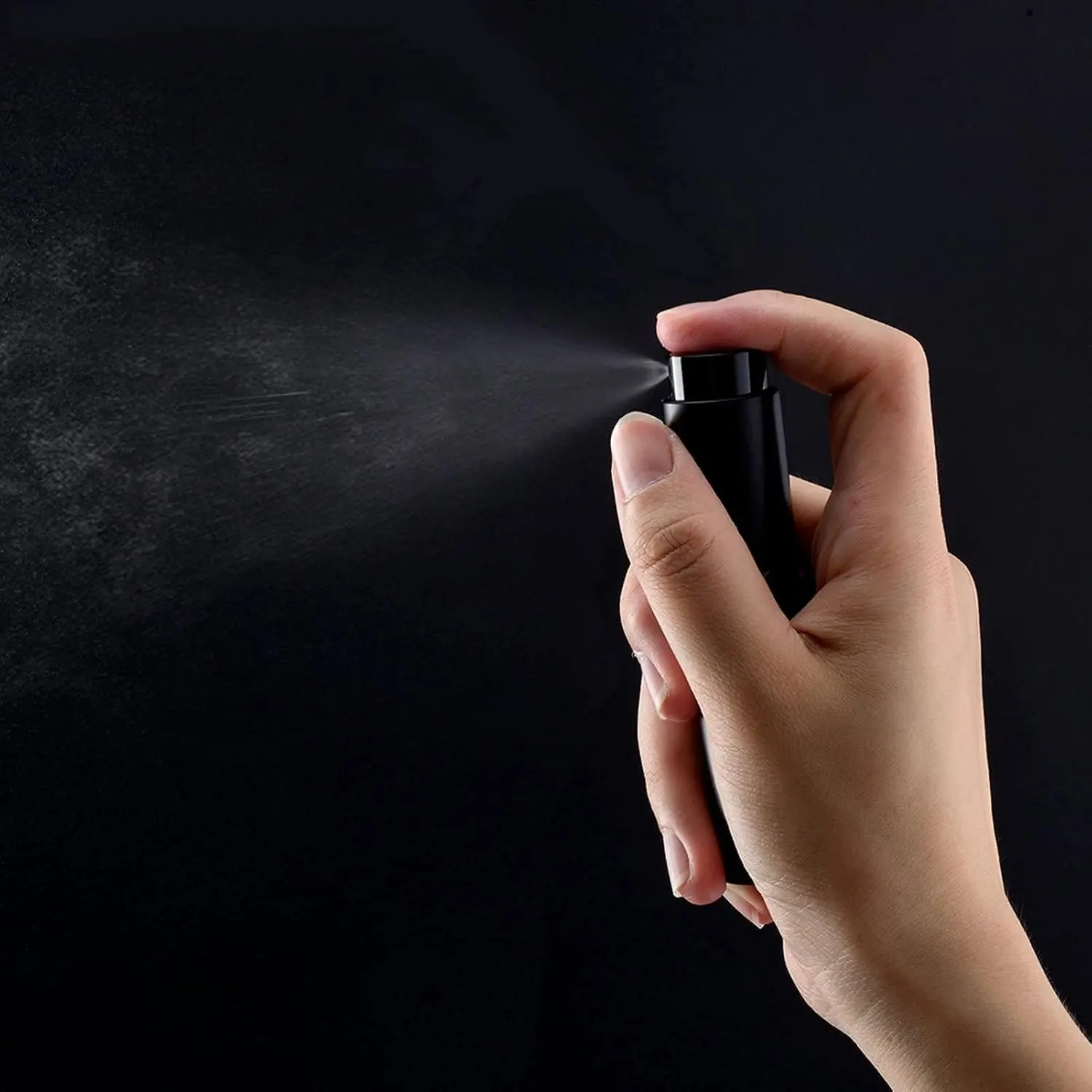 1 refillable spray bottle with a capacity of 10ml, ultra-fine atomizing continuous sprinkler, suitable for hair styling, cleaning, plant care and skin care, portable travel liquid container, easy to clean