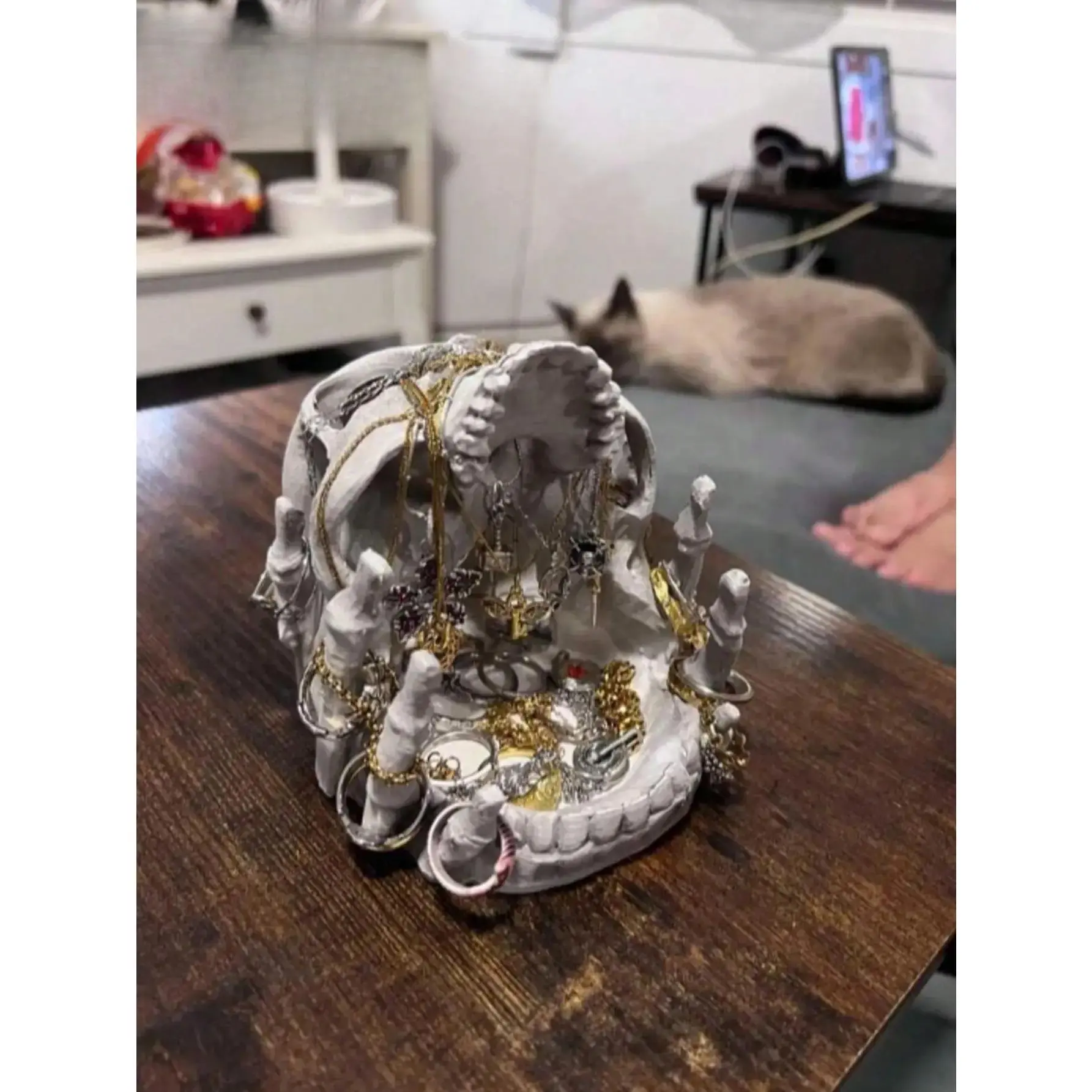 2026 Gothic Skull Resin Accessory Storage Box - Multi-Compartment Desktop Shelf Organizer for Rings, Earrings, Necklaces, Halloween Home Decor, Ideal Holiday Gift for Friends