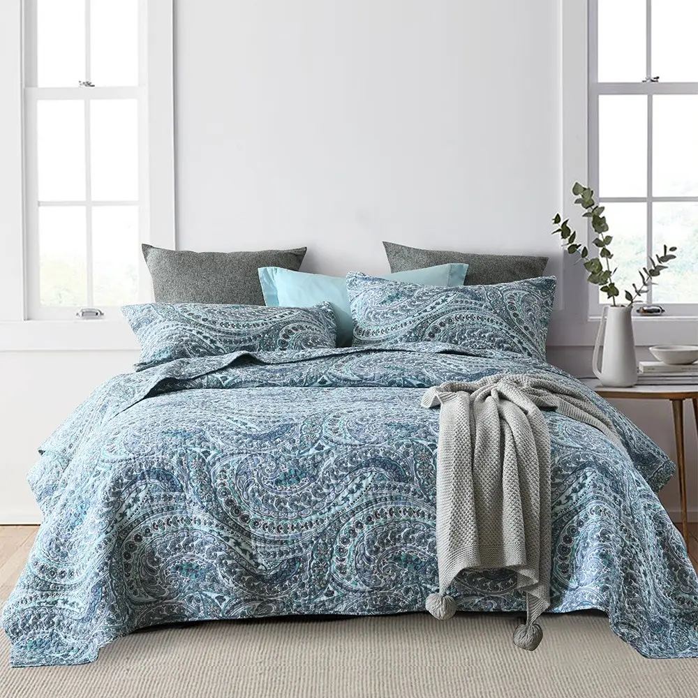 3pcs Floral Plaid Bedspread Coverlet Set, Blue Paisley Style Quilt Set Queen/King Size (90" X 98"/98" X 108"), Soft Microfiber Reversible Lightweight Bed Cover for All Seasons (1pc Quilt And 2pcs Pillow Shams)