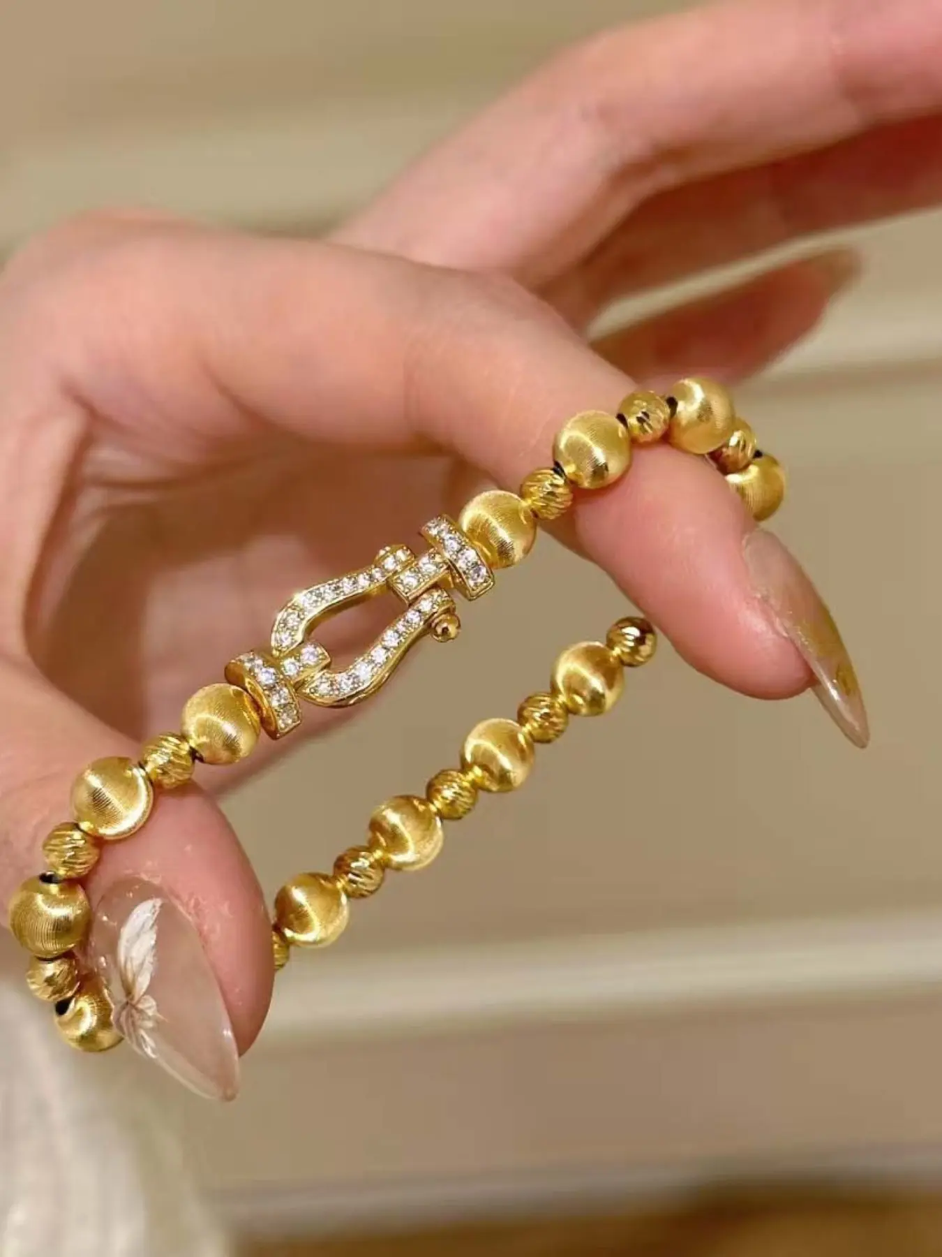 Elegant Vintage Horsebit Cat Eye Bracelet, Women's Jewelry, Casual Style, All Seasons, Plain Pattern, Zinc Alloy Material