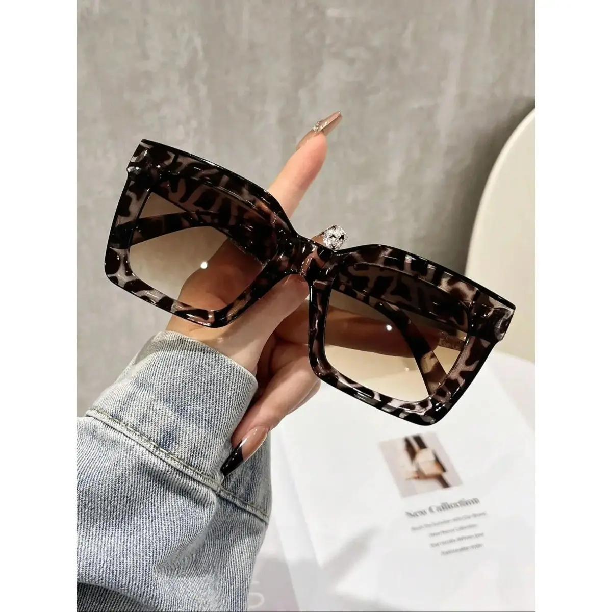 Women’s Large Frame Sports Sunglasses – UV400 Retro Fashion Eyewear for Driving, Outdoor & Daily Wear