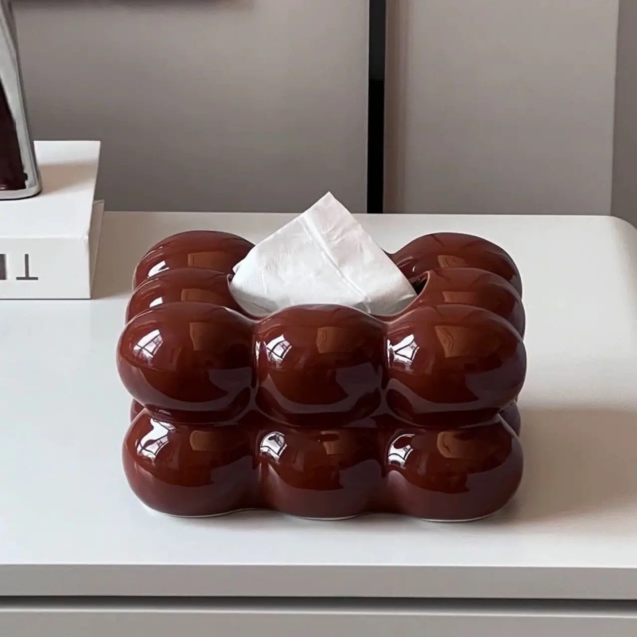 Modern Creative Ceramic Tissue Box Holder, Cloud Shape Napkin Dispenser, Aesthetic Home Decor, Home Accessories, Living Room Bedroom Desktop Decoration