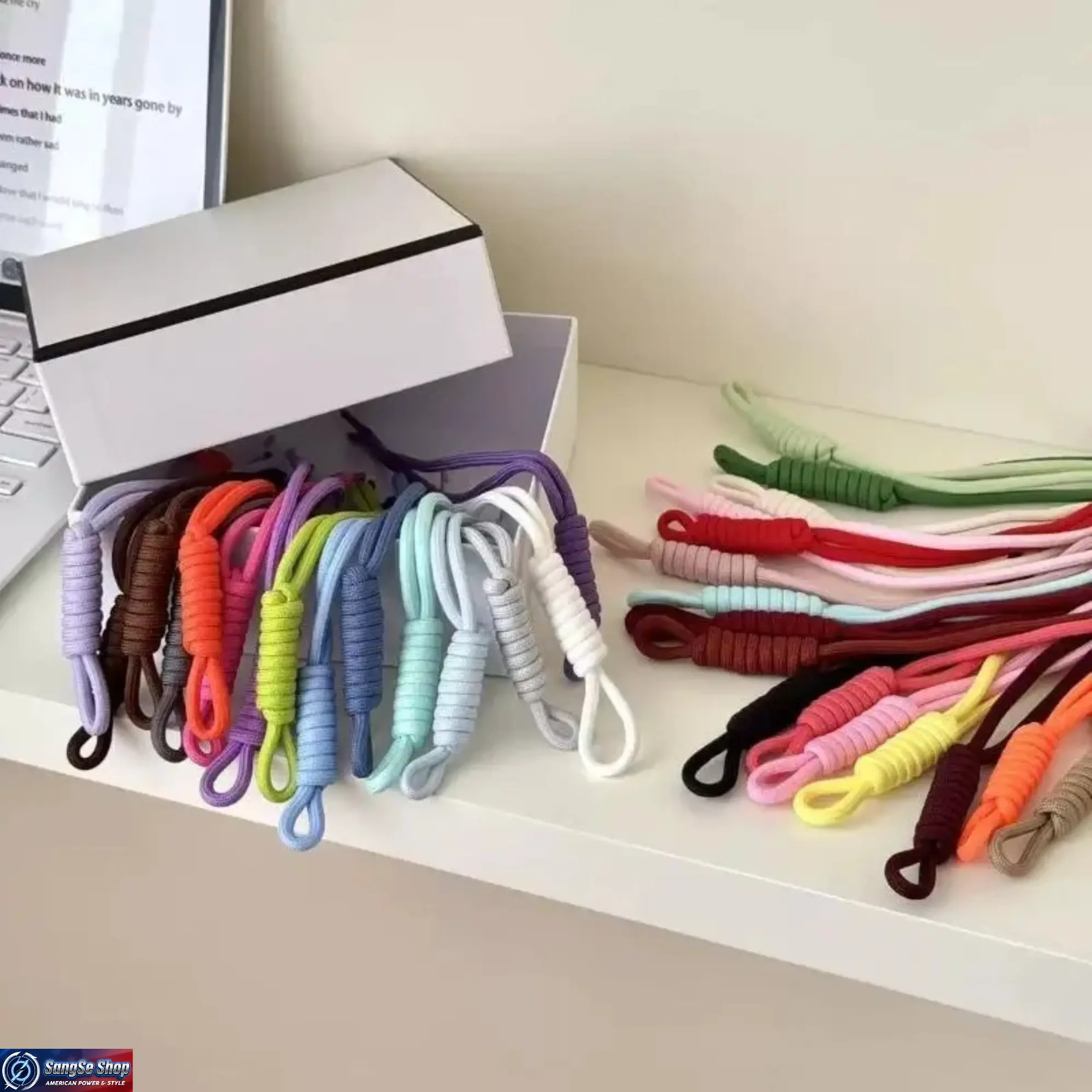 33PCS Colorful Caterpillar Paracord Bracelet Kit, DIY Macrame Wrist Strap, Trendy Handmade Braided Bag Charm Accessories, Custom Lanyard for Handbags, Keys, Backpacks & Creative Daily Decor