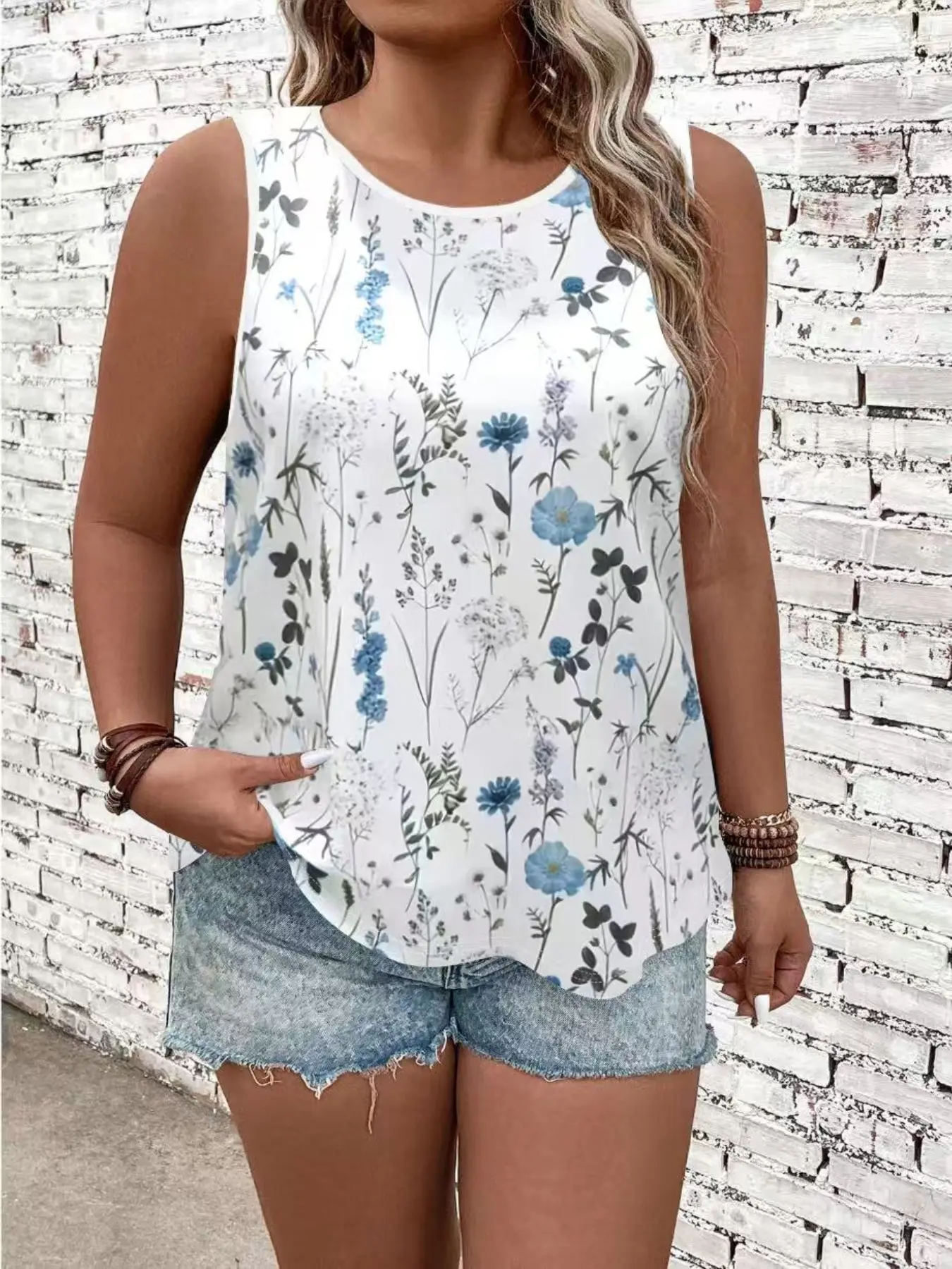 2026 Cross-Border Plus Size Summer Lightweight Floral Print Casual Sleeveless Top, Comfortable Outdoor Wear, Trendy Plant Pattern Design