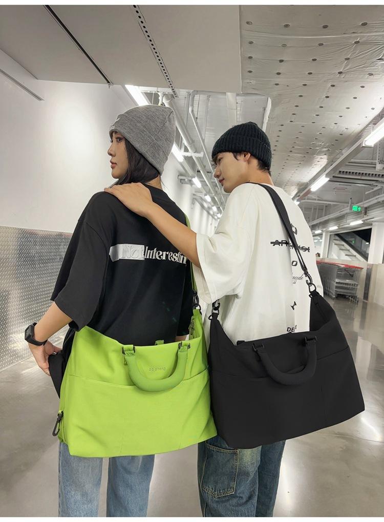 Dry and wet separation storage crossbody bag 2026 new Hong Kong style large-capacity shoulder bag versatile sports outdoor fitness bag