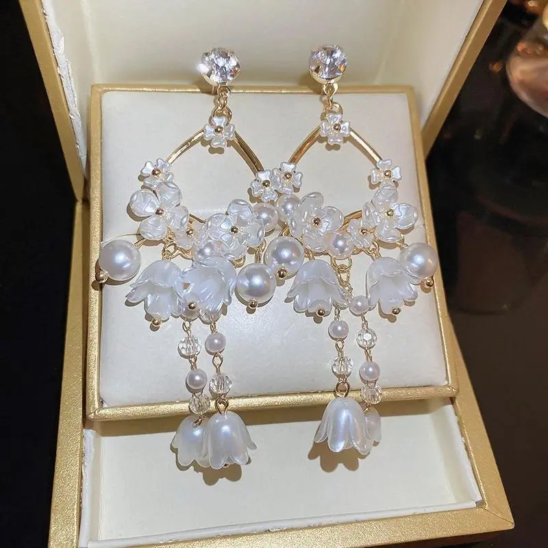 Women's Lily of the Valley Flower Drop Earrings with Pearl Stud and Inlaid Rhinestones, Elegant Light Luxury Dangle Jewelry, Female, Flower Motif, Gift, Adults