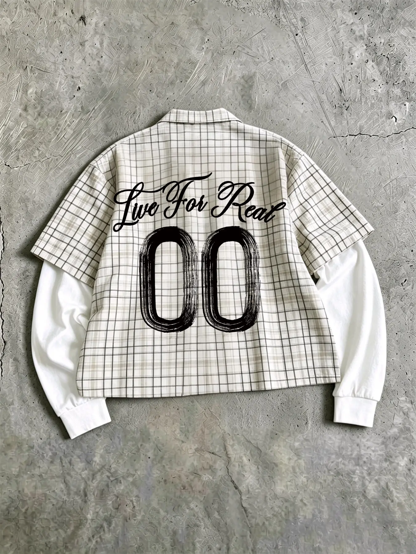 Men's Retro Plaid Shirt, Gothic Font Print, Loose-Fitting Short Top, Long Sleeve, Casual Layered Shirt, Suitable for Street Skateboarding and Casual Everyday Wear.