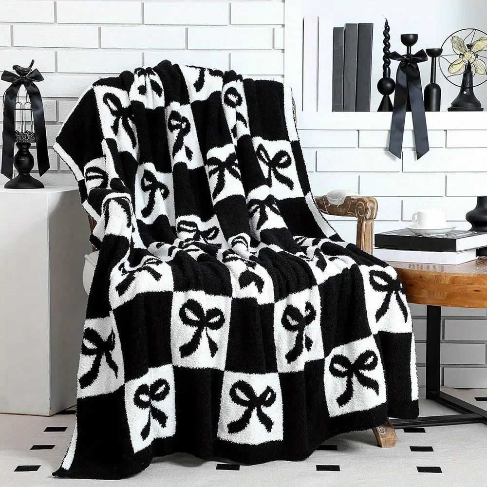 Black and White Butterfly Patterned Polyester Flannel Blanket - Multi-Size, Cozy Soft Texture, Modern Home Decor, Birthday Gift for Adults - Suitable for Bedroom Sofa, Indoors/Outdoors Use, All-Year-Round, Single-Sided 2D Print