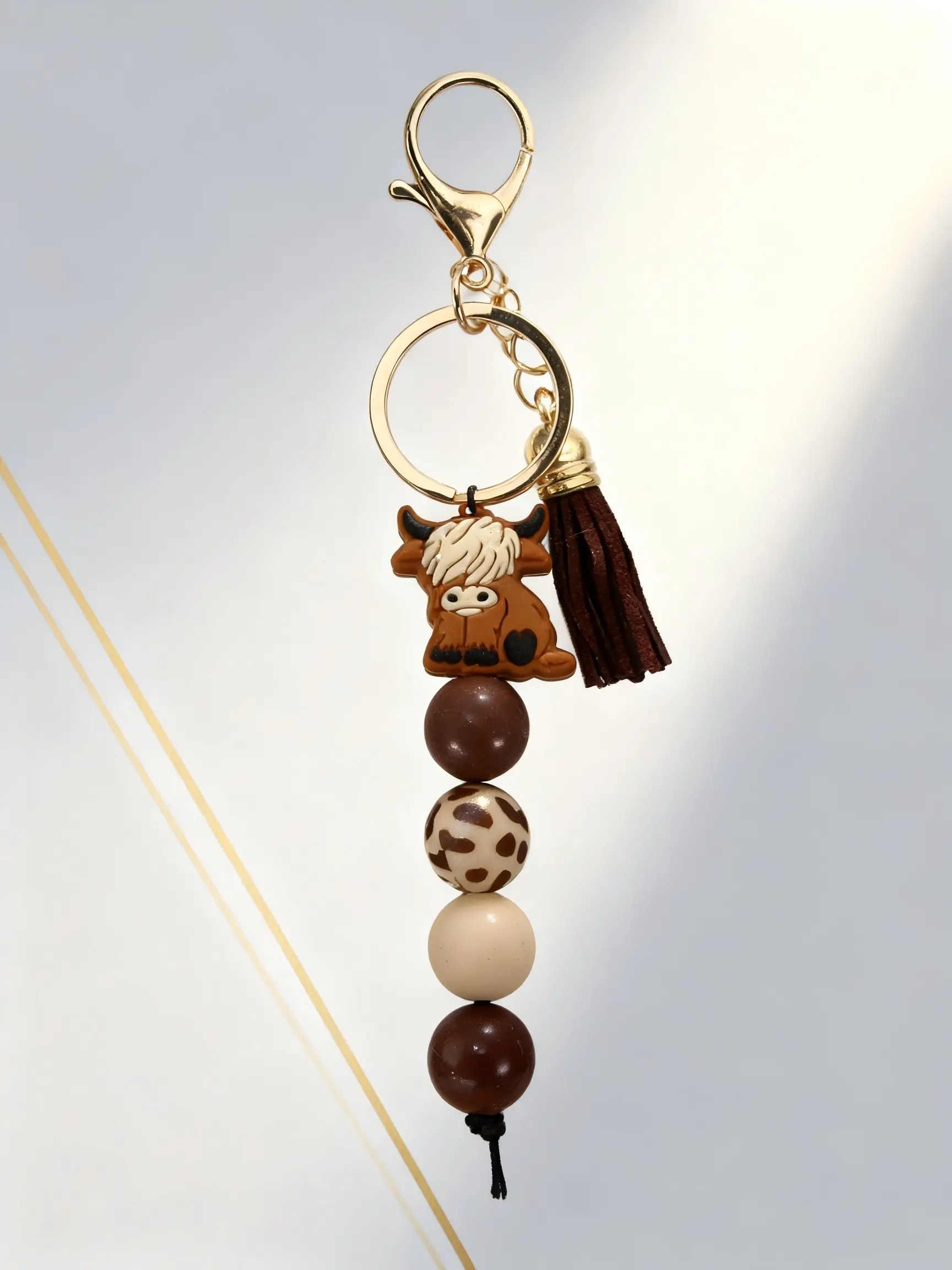 Cartoon Cow Bead Keychain, Elegant Animal Pattern, All Seasons Accessory, Unique Gift Idea, Durable Welding Quality