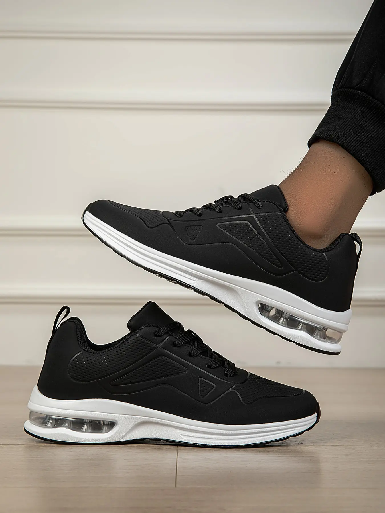 Women's Lace-Up Cushioned Sports Shoes, Couple Running Shoes, Thick Sole Shock Absorption, Fashionable Casual Fitness Training Shoes, Trendy Running Shoes