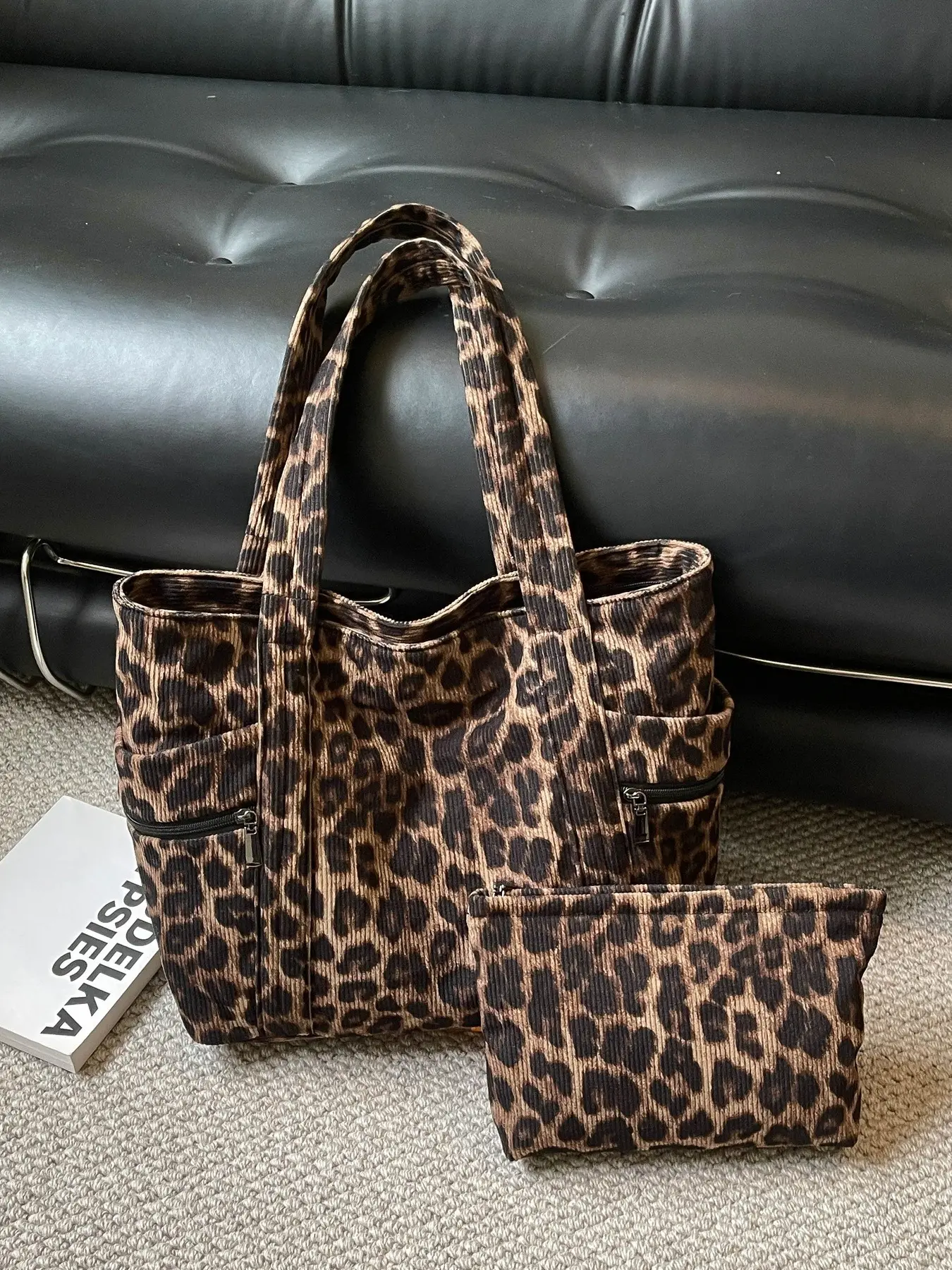 Women's Fall Winter Tote Bag 2026 New Large Capacity Handbag, Detachable Wide Strap Crossbody Bag, Casual Sports Bag for Commute and School