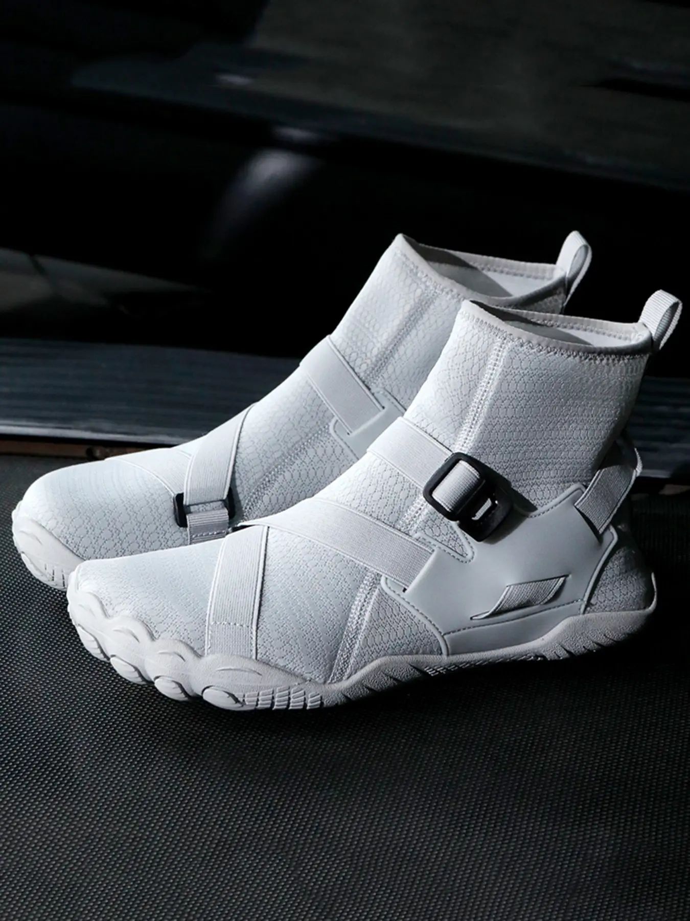 Unisex High-Top Hiking Shoes, Beach & Water Shoes, Fitness & Five-Finger Swim Shoes, Indoor Outdoor Multifunctional Footwear, Breathable Outdoor Shoes, Lightweight Hiking Footwear
