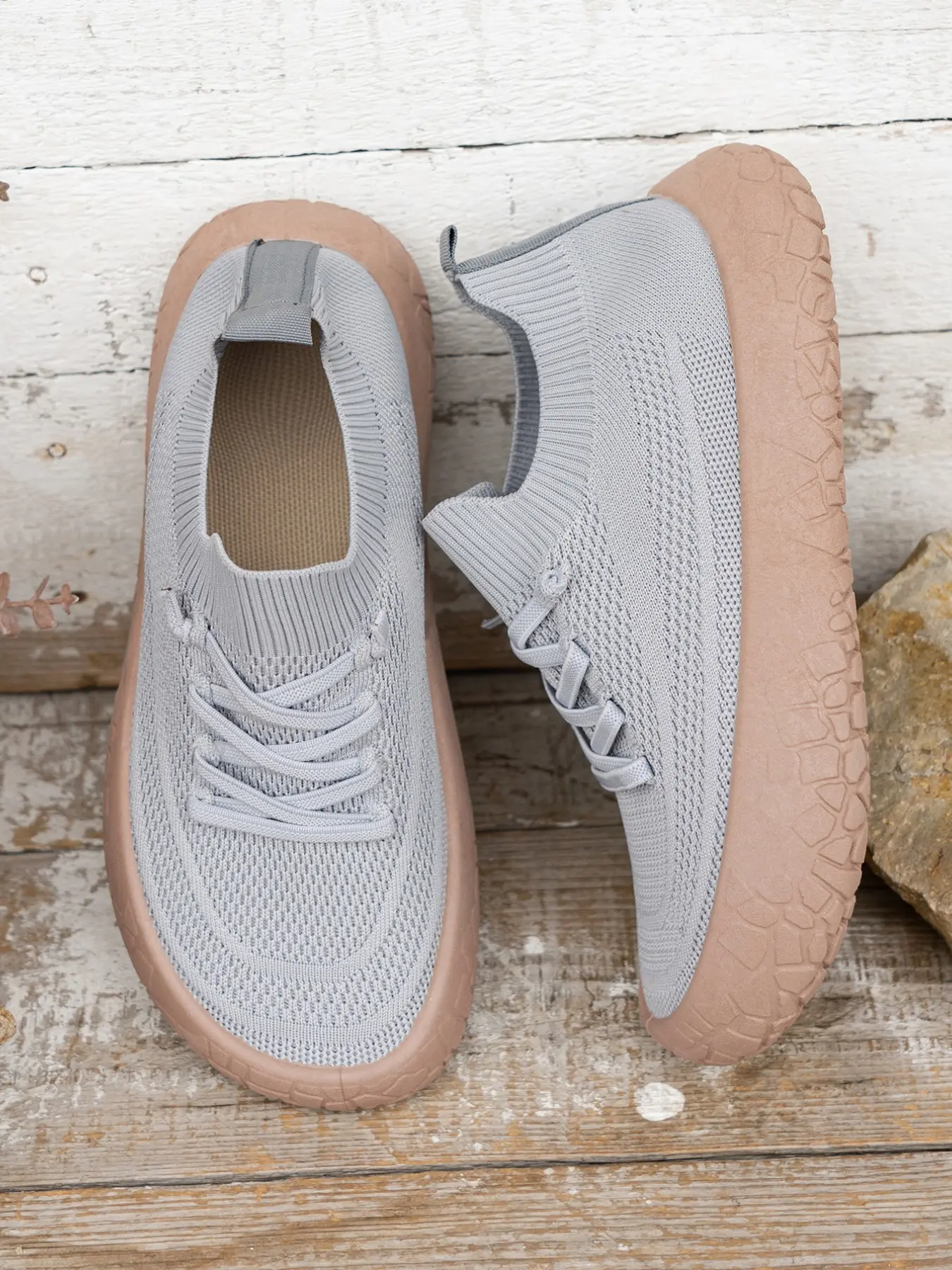 Breathable Flyknit Lace-Up Casual Women's Shoes, Elastic Sock Lining Thick Sole Anti-Slip Walking Shoes, Lightweight Soft Bottom Comfortable Outdoor Commute, Casual Textile Shoes