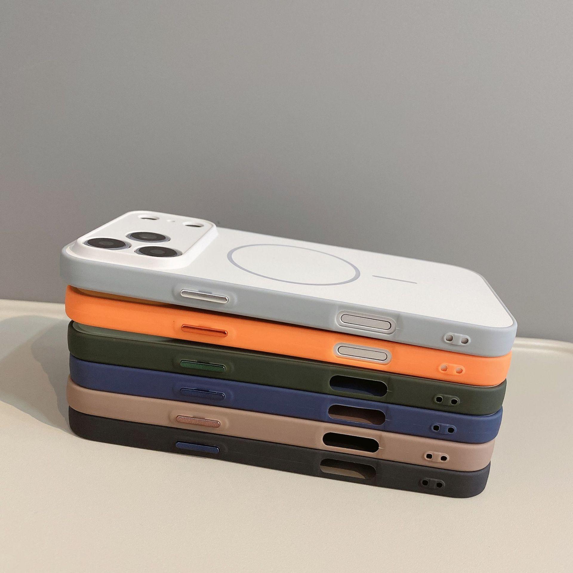 DarlingCase Contrast Color iPhone 17 Pro Max Case, Fits iPhone 15 Pro Max, iPhone 14 Pro, iPhone 13, Two-Layer High Saturation Design, Skin-Friendly Soft Cover – Bold Style, Street Vibes, Stand Out