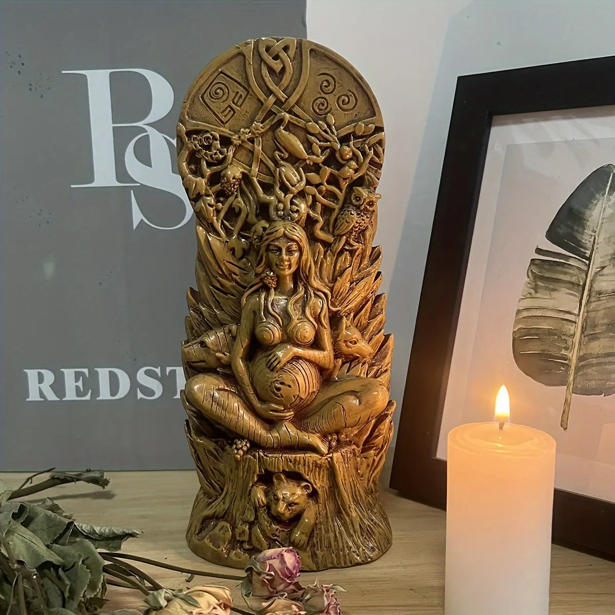Gaia Goddess Statue, Resin Figurine Statue, Witch Goddess Shrine Ornament, Decorative Ornaments, Home Decor for Bar/bookshelf/garden, Perfect Gift, Viking Altar Decoration