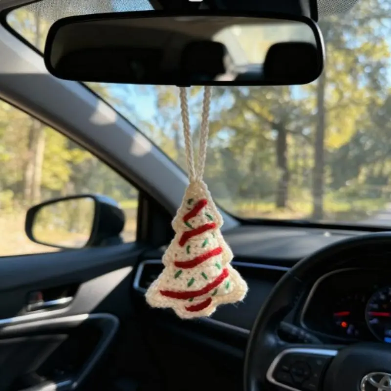 Handmade Crochet Christmas Tree Cake Car Rearview Mirror Hanging Ornament, Car Interior Decor, Car Pendant, Christmas Gift